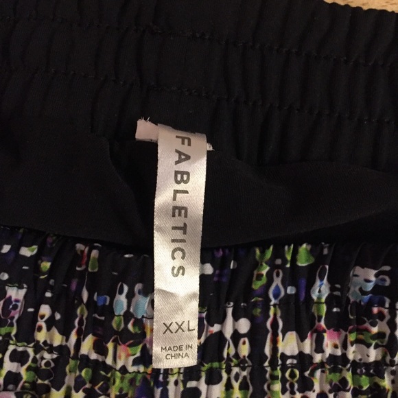 Fabletics Workout Shorts - Picture 6 of 6